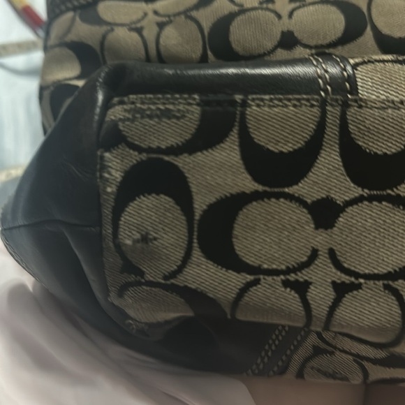 Coach Vintage Hampton F13973
Handbag Signature Jacquard &
Leather - Picture 13 of 16